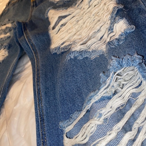 Fashion Nova Prescott Boyfriend Jeans - Picture 3 of 5